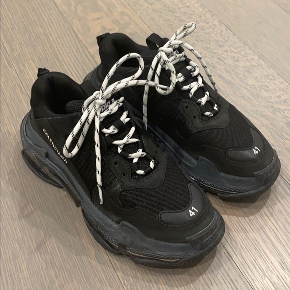 Mens balenciaga triple s sneakers